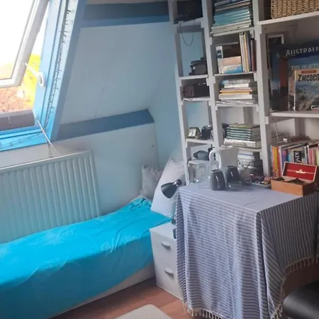 Homestay Maashees Quarto em Acomodações Particulares *